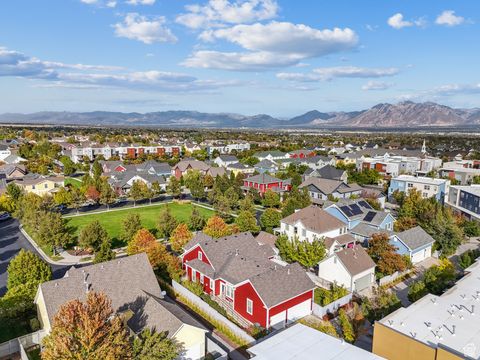 Tiny photo for 4627 W ZIG ZAG RD, South Jordan, UT 84009 (MLS # 2079443)