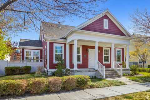Photo of 4627 W ZIG ZAG RD, South Jordan, UT 84009 (MLS # 2079443)