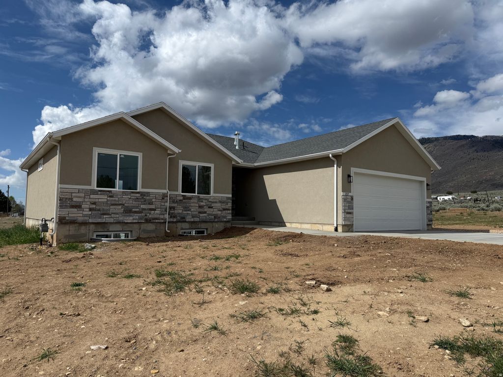Photo of 857 W 300 N, Fountain Green, UT 84632 (MLS # 2155918)