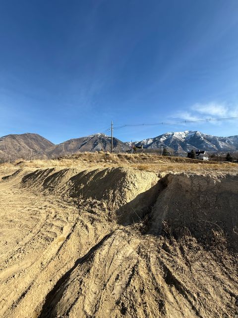 Tiny photo for 1343 S 370 E, Salem, UT 84653 (MLS # 2134180)