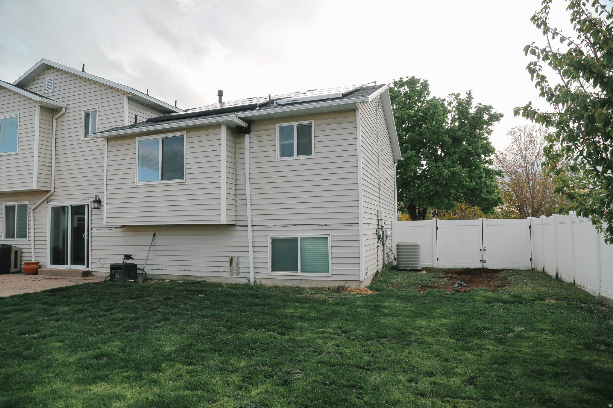 ALAND OF HONEY - Residential