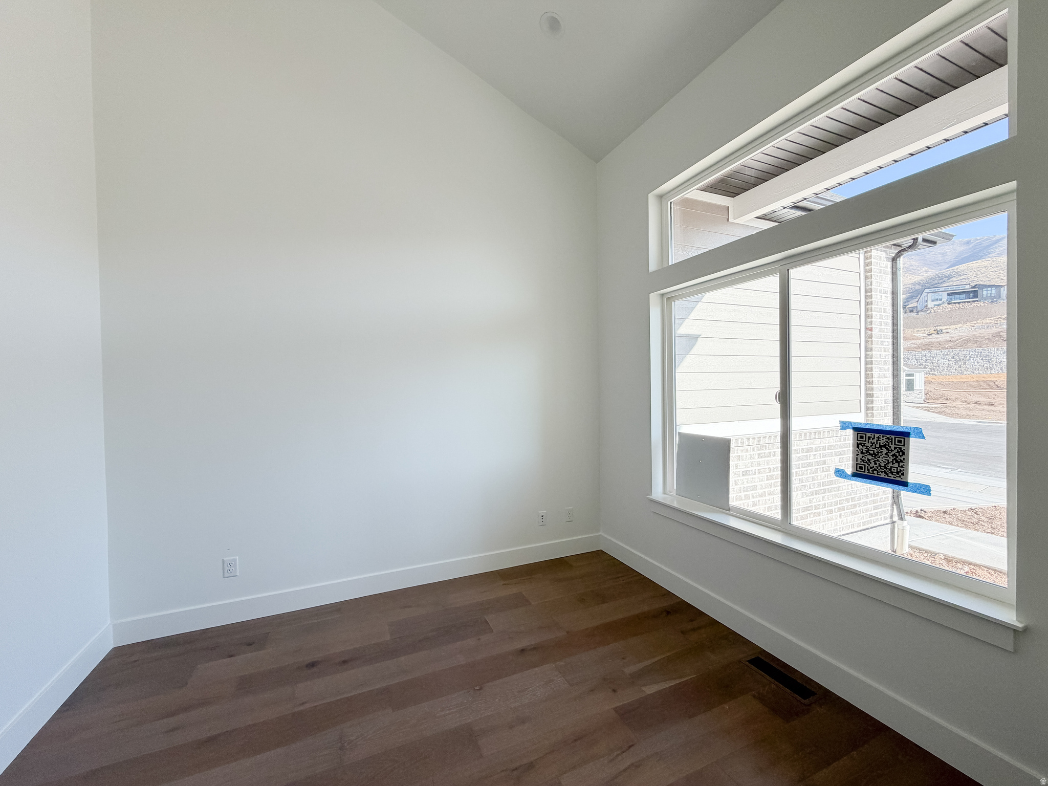 FOX CANYON - Residential