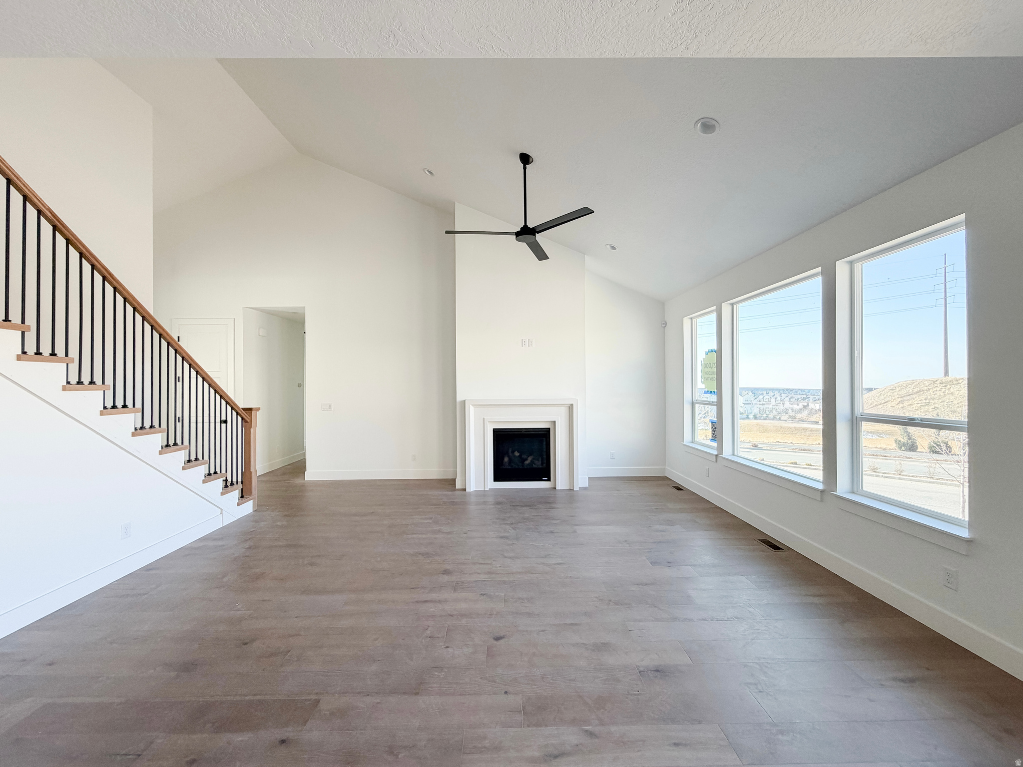 FOX CANYON - Residential