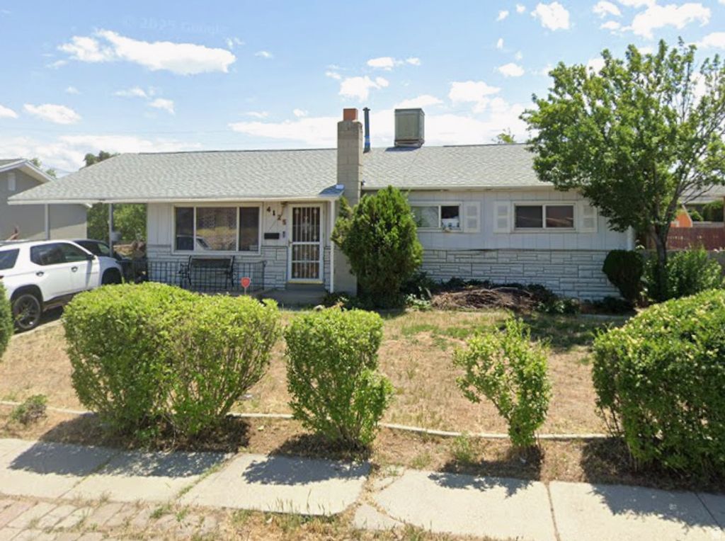Photo of 4125 W 4775 S, Salt Lake City, UT 84118 (MLS # 2154786)