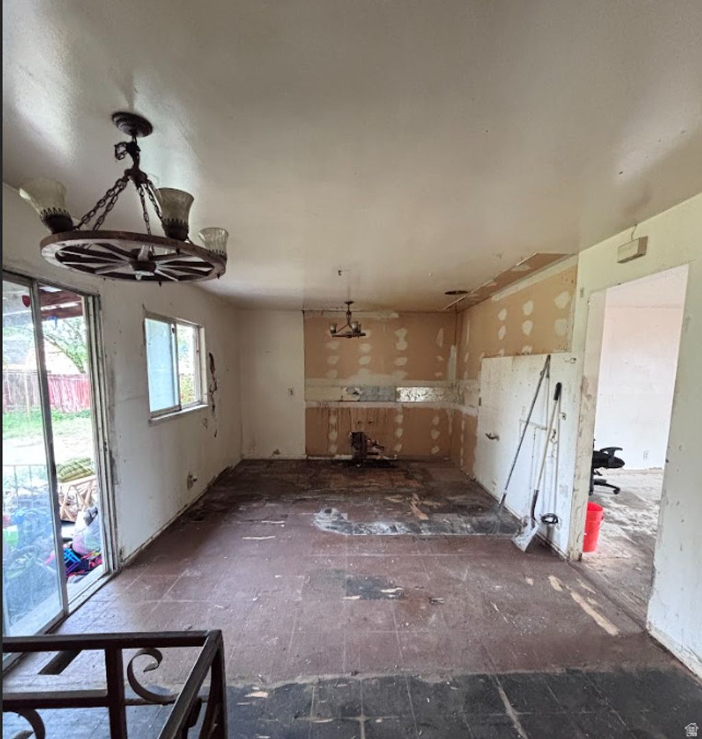 Photo of 4125 W 4775 S, Salt Lake City, UT 84118 (MLS # 2154786)