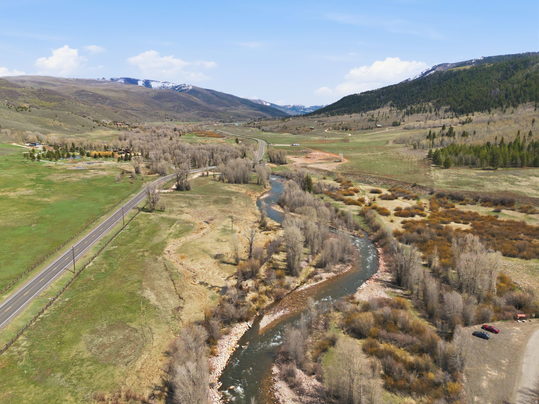 HIDDEN LAKE - Residential