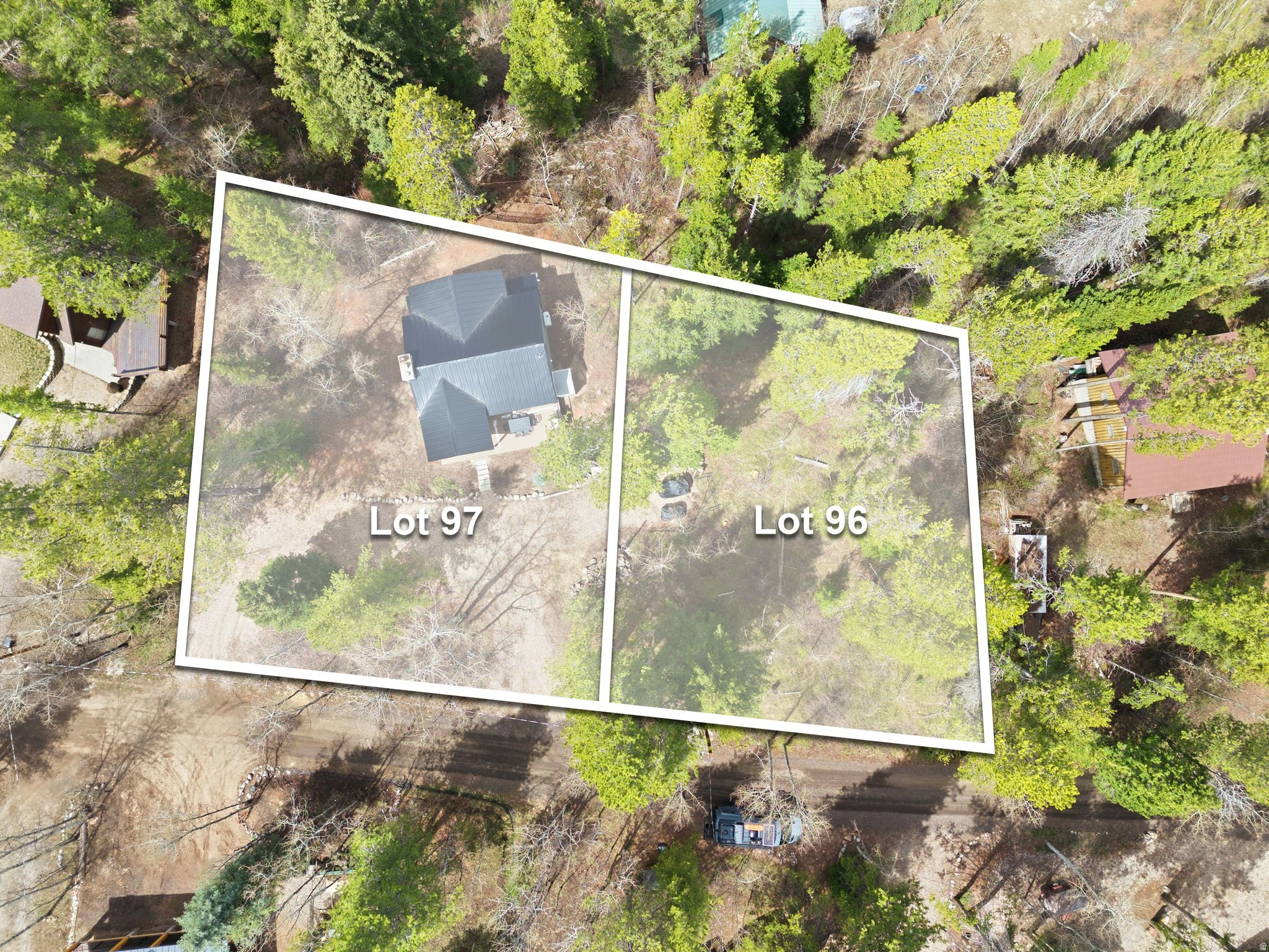 HIDDEN LAKE - Residential