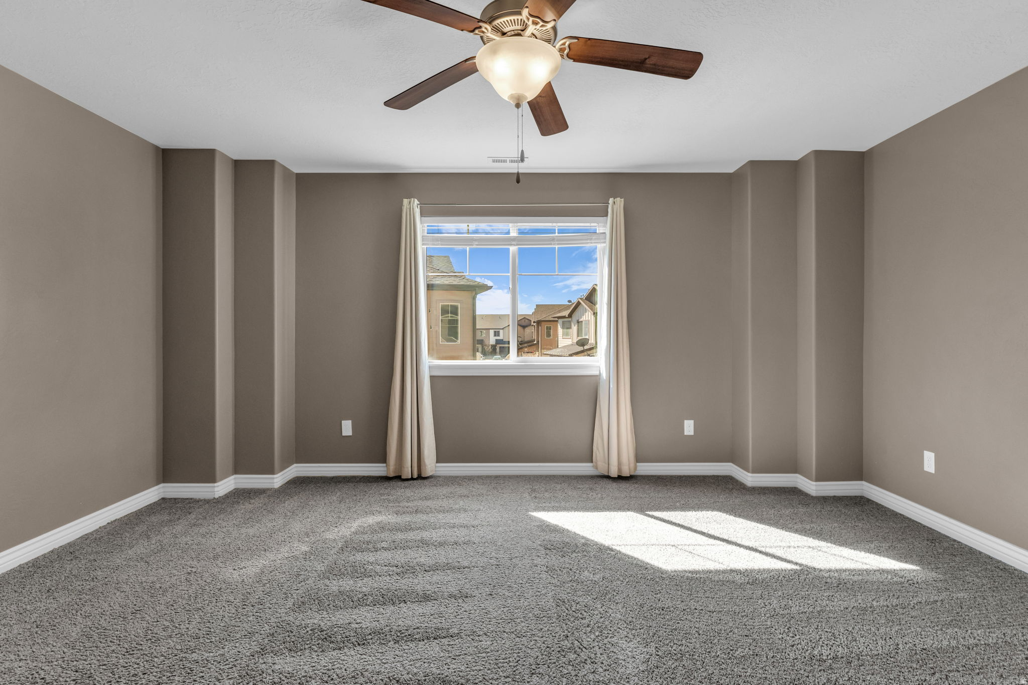 PHEASANT MEADOW - Residential