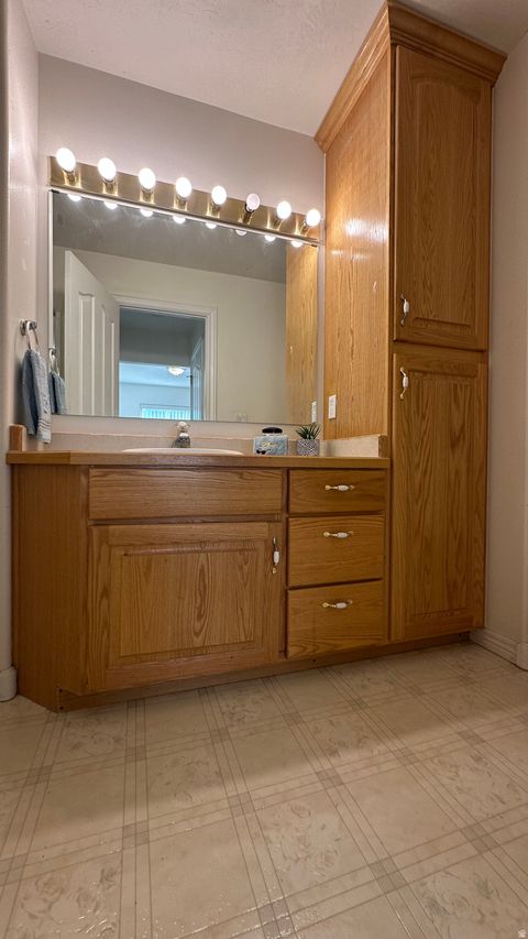 Tiny photo for 299 W 100 N, Roosevelt, UT 84066 (MLS # 2126082)