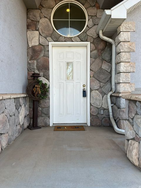 Tiny photo for 299 W 100 N, Roosevelt, UT 84066 (MLS # 2126082)