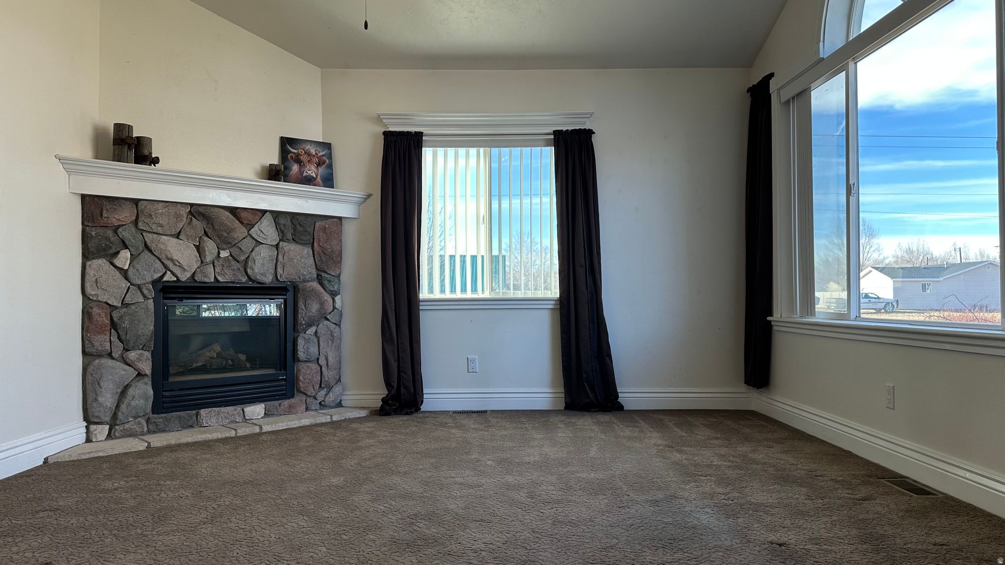 MOUNTAIN GREEN CONDOMINIUMS - Residential