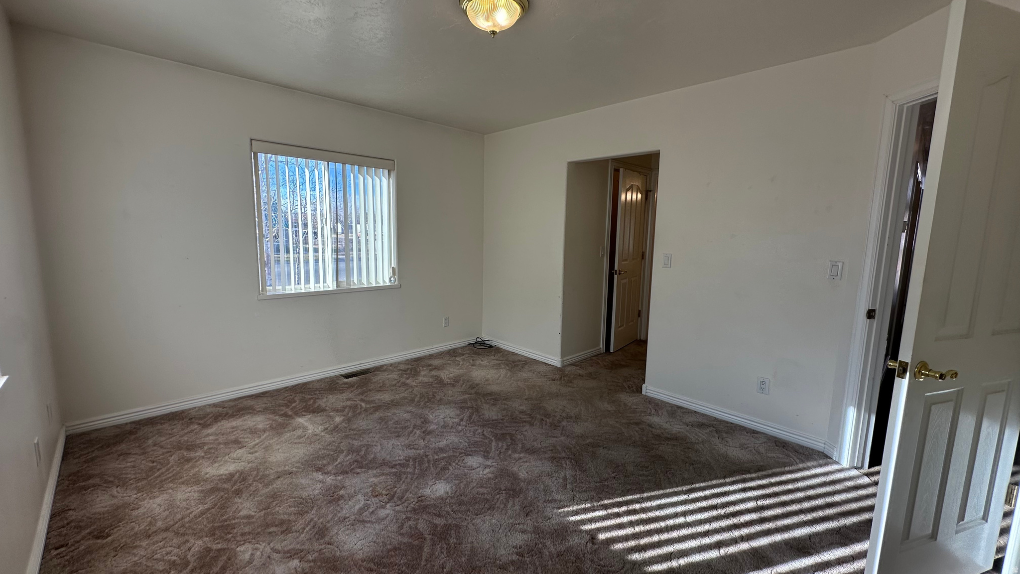 MOUNTAIN GREEN CONDOMINIUMS - Residential