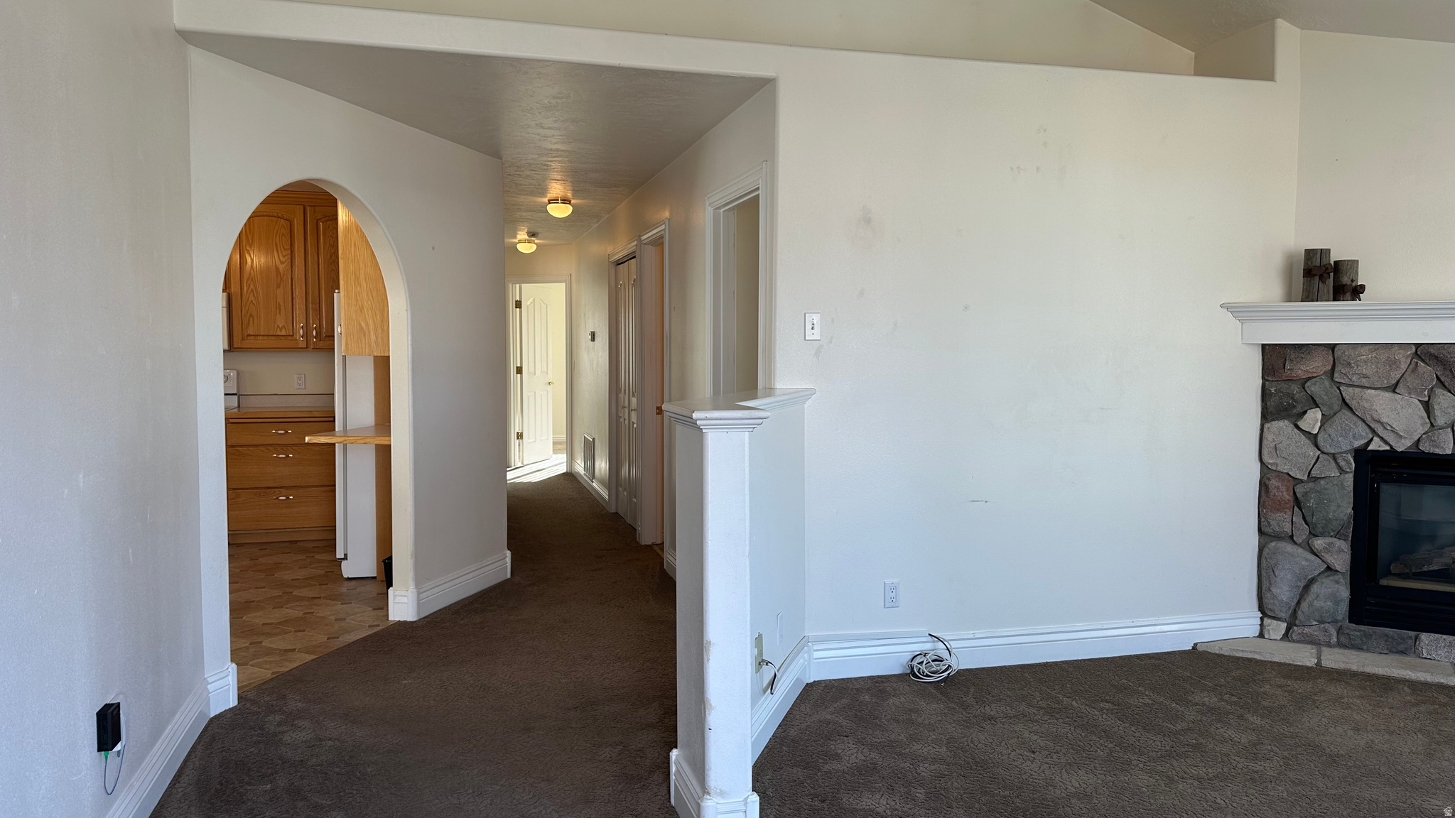 MOUNTAIN GREEN CONDOMINIUMS - Residential