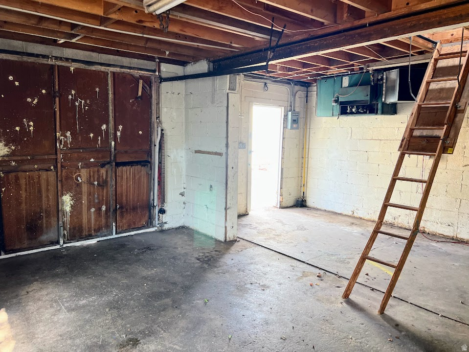 HOFFMAN HEIGHTS - Residential