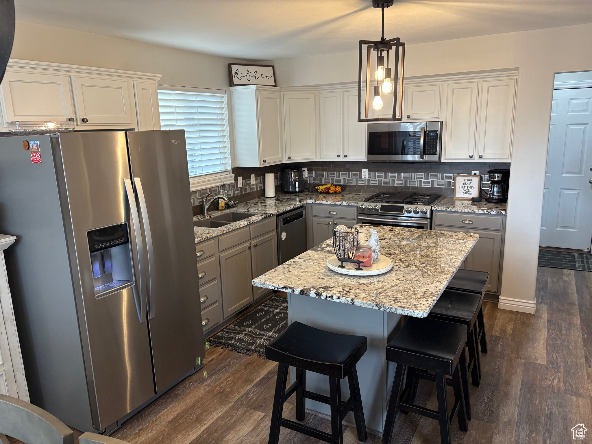QUAIL HOLLOW - Residential