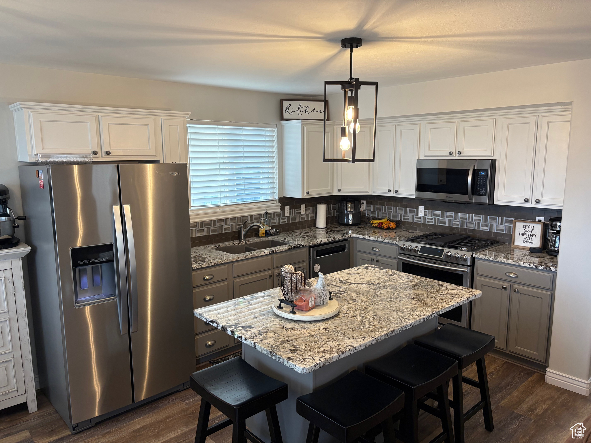 QUAIL HOLLOW - Residential