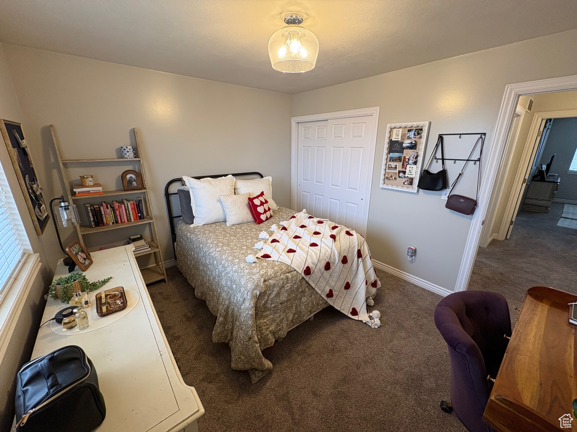 QUAIL HOLLOW - Residential