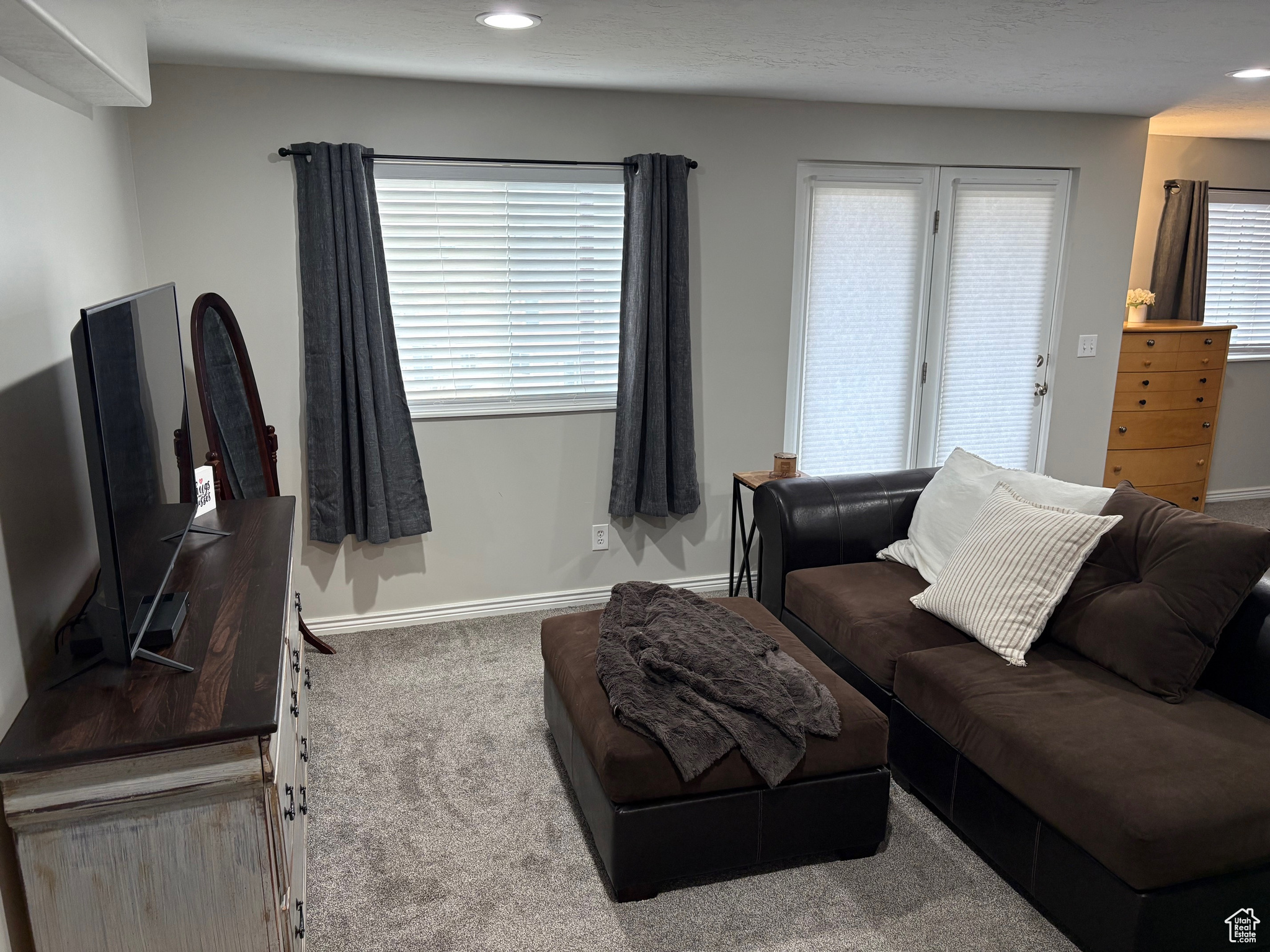 QUAIL HOLLOW - Residential