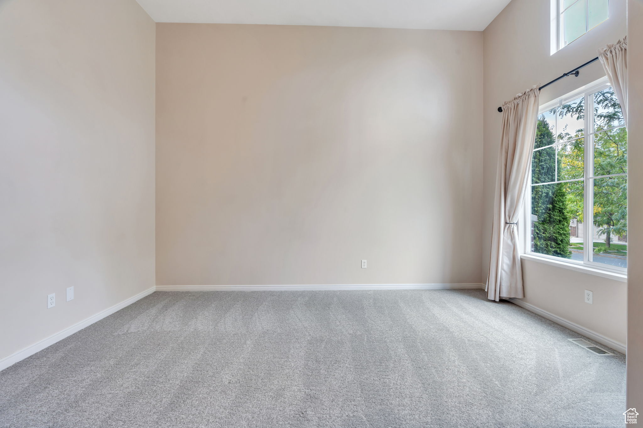 FOXBORO NORTH - Residential