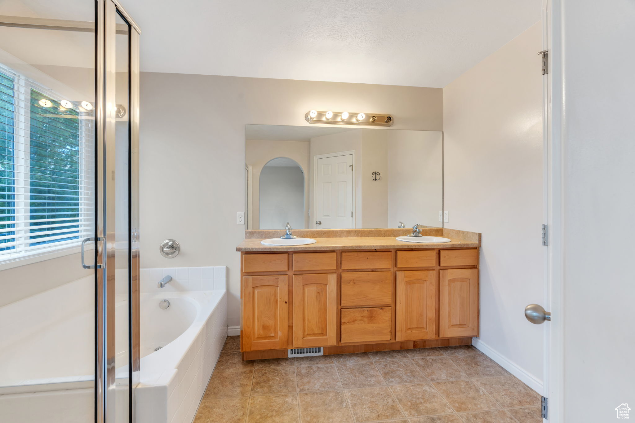 FOXBORO NORTH - Residential