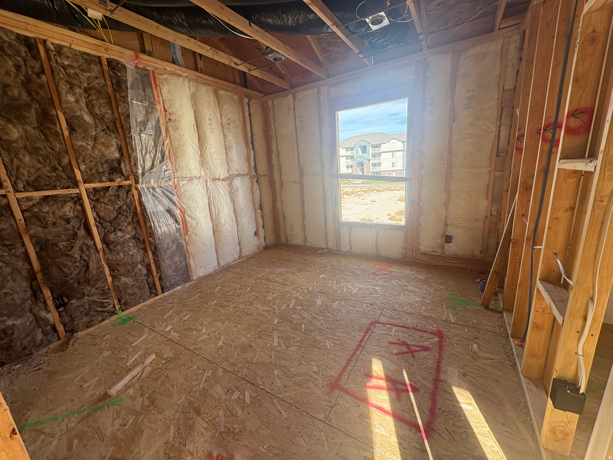 CAMDEN COMMONS - Residential