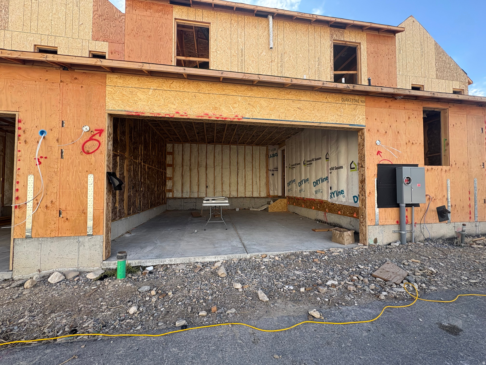 CAMDEN COMMONS - Residential