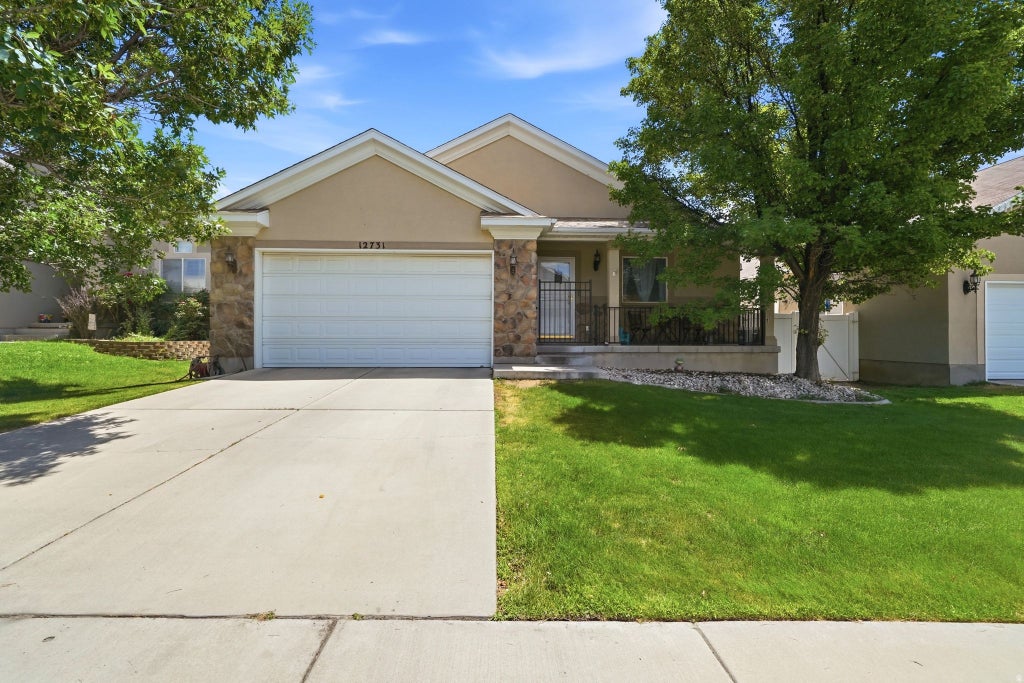 Photo of 12731 S DIAMONDBACK DR, Riverton, UT 84096 (MLS # 2170419)