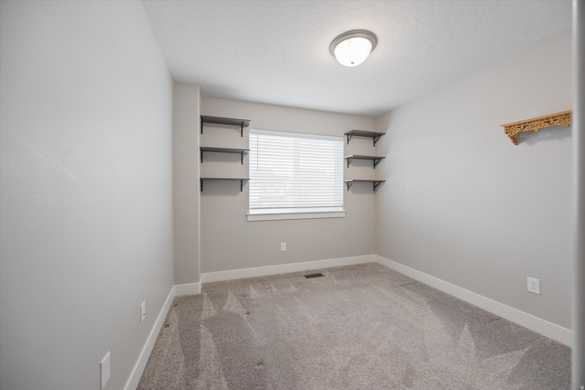 SCENIC MOUNTAIN - Residential