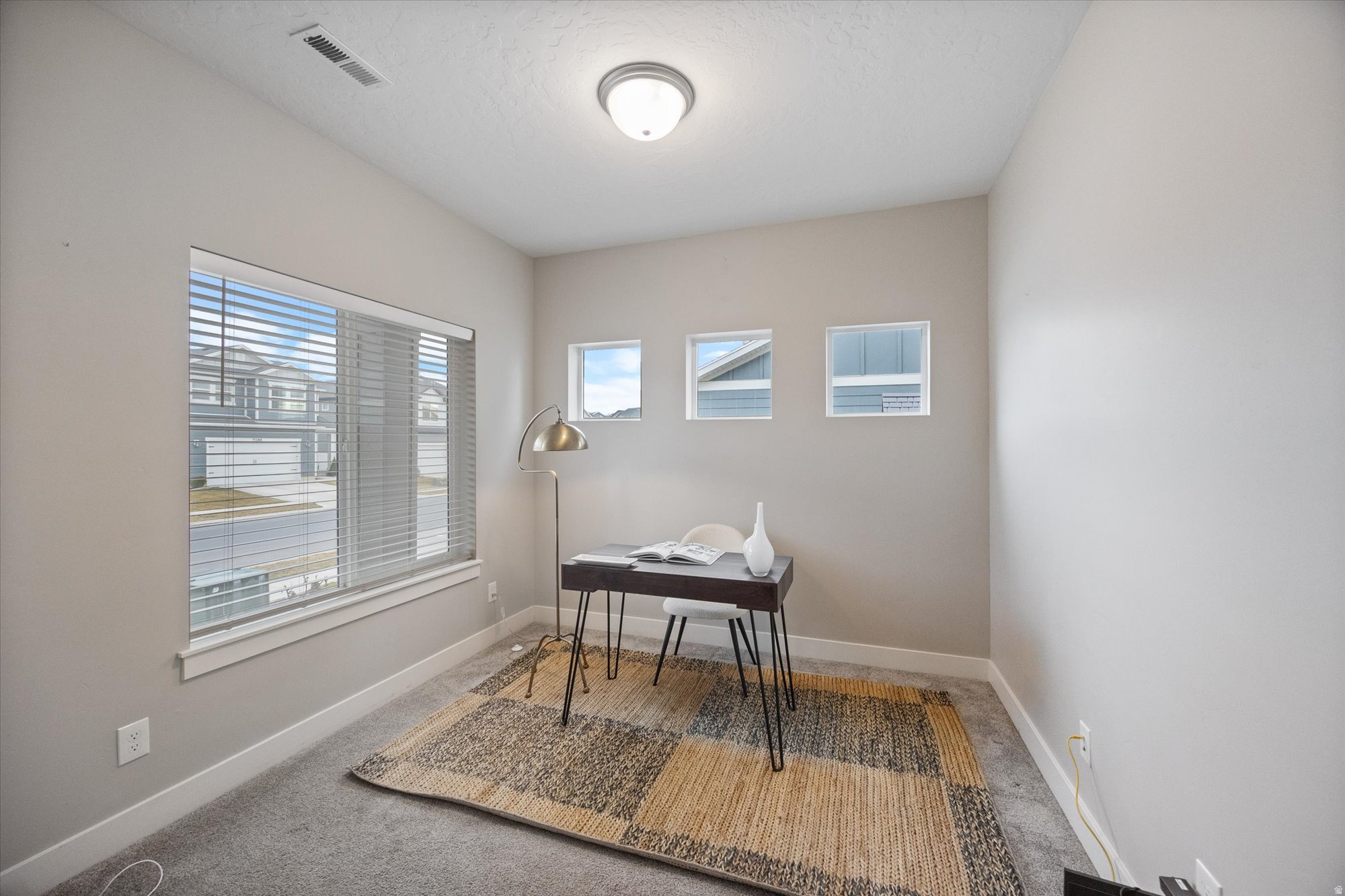 SCENIC MOUNTAIN - Residential