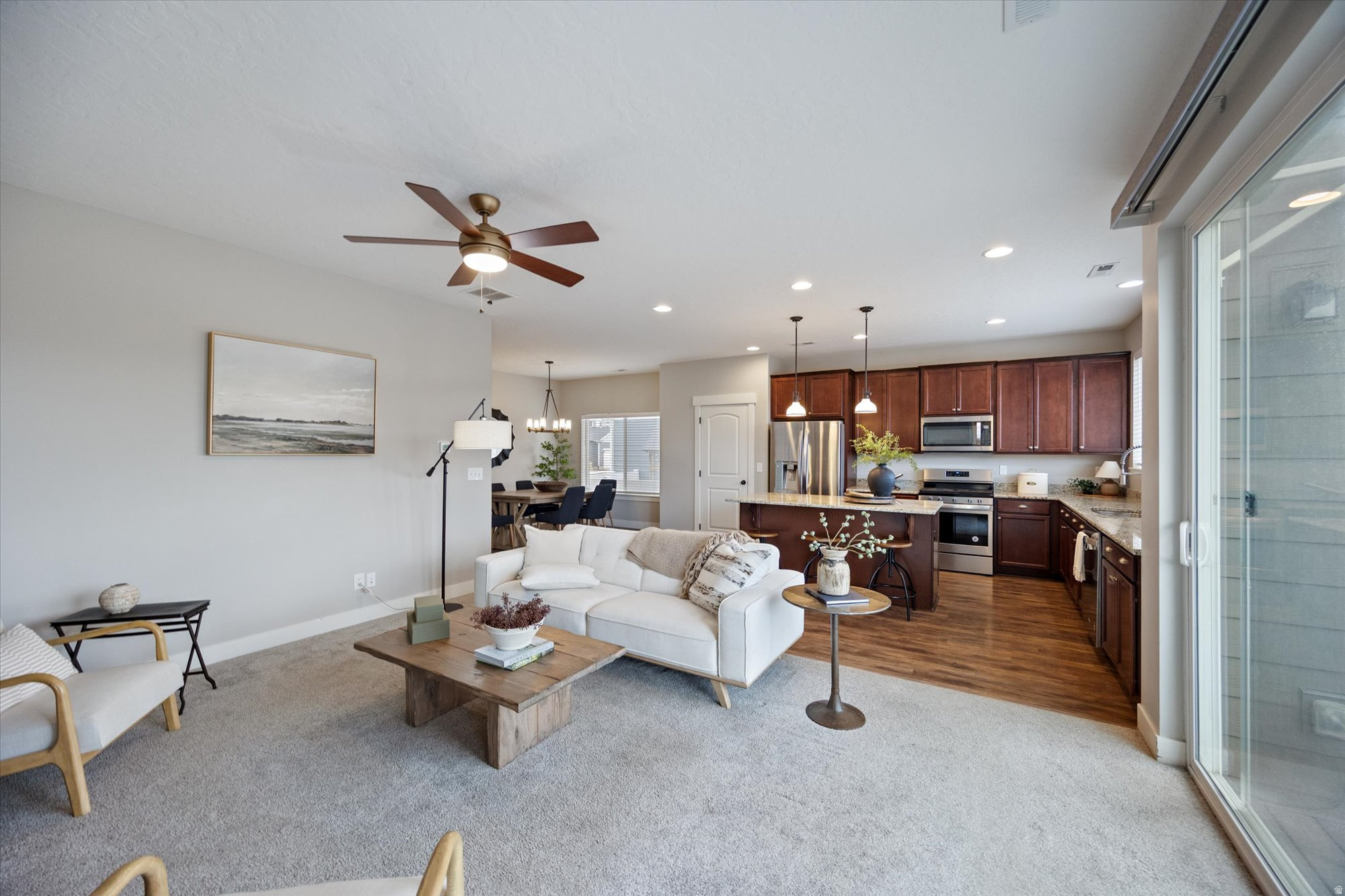 SCENIC MOUNTAIN - Residential