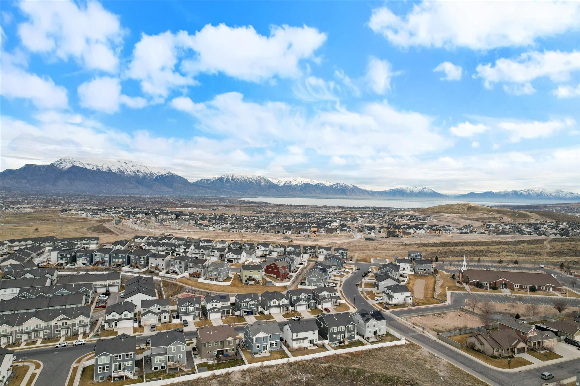 SCENIC MOUNTAIN - Residential