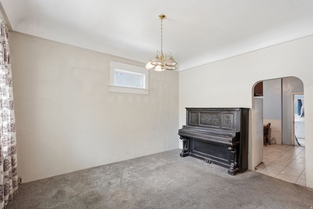 Photo of 731 N WALL ST, Salt Lake City, UT 84103 (MLS # 2151597)