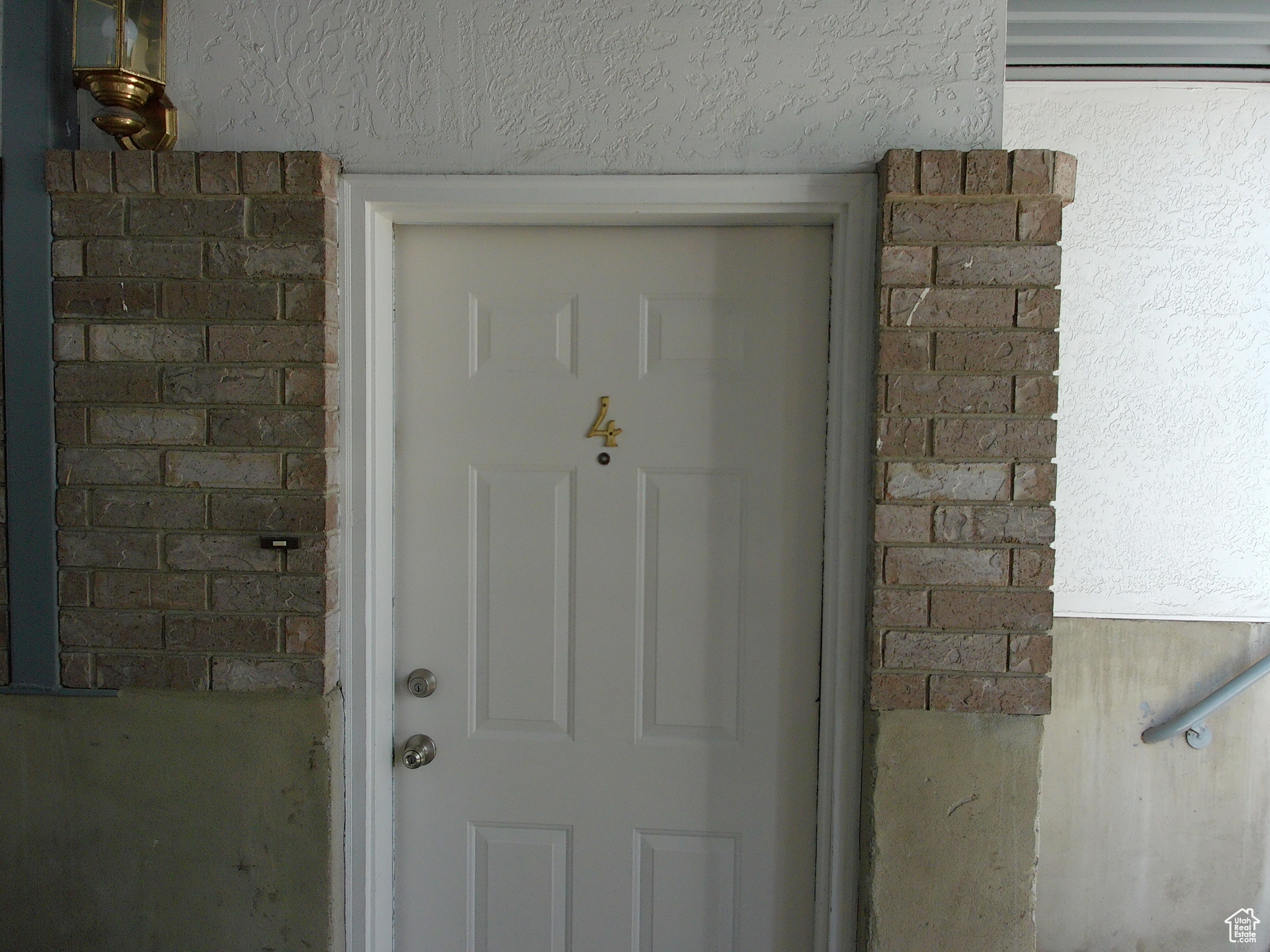 RIVERSIDE AVE CONDO - Residential