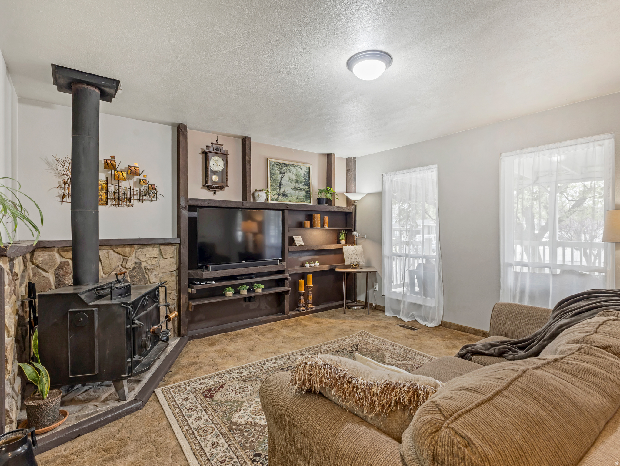 PEBBLE CREEK ESTATES - Residential