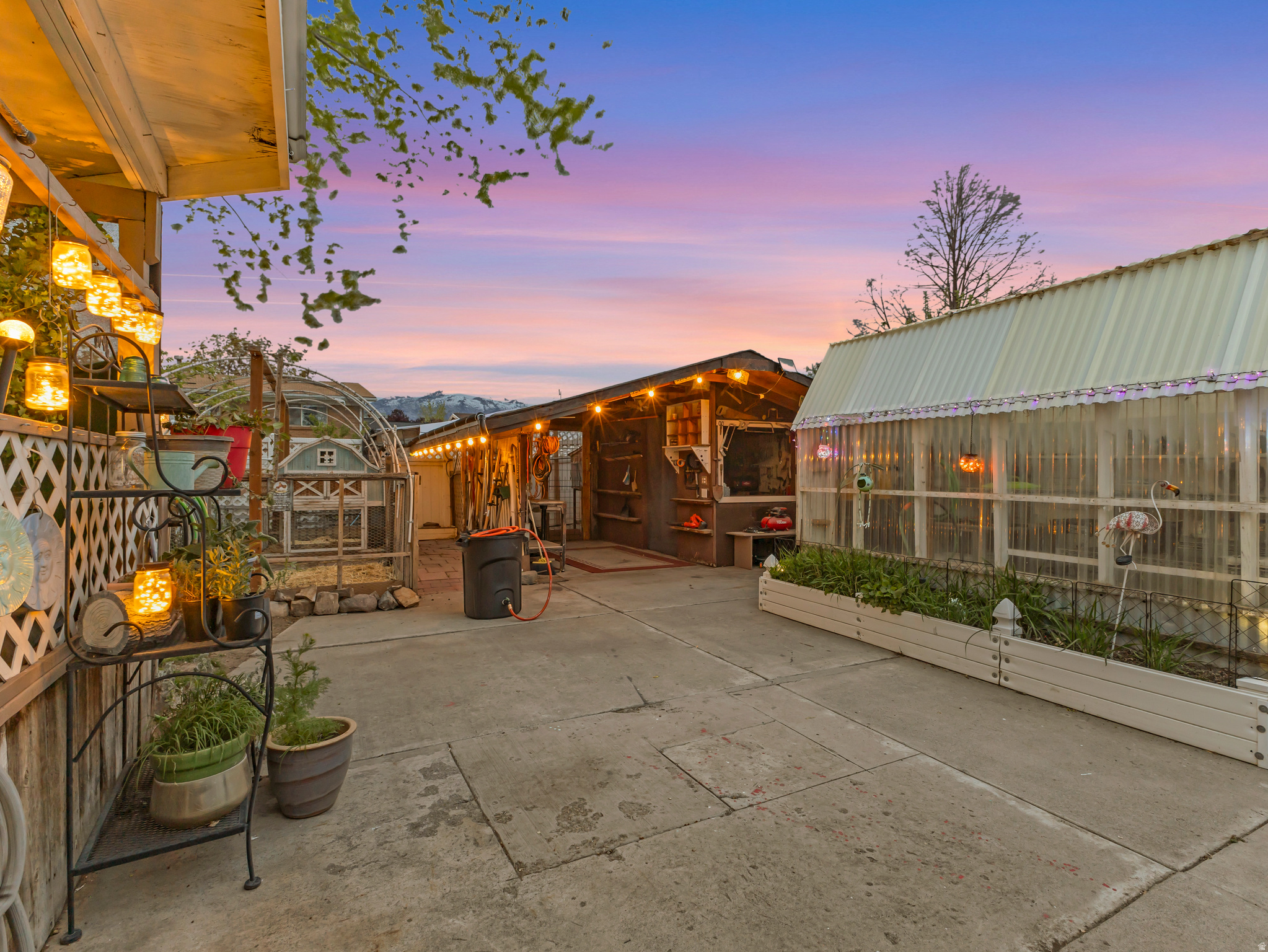 PEBBLE CREEK ESTATES - Residential