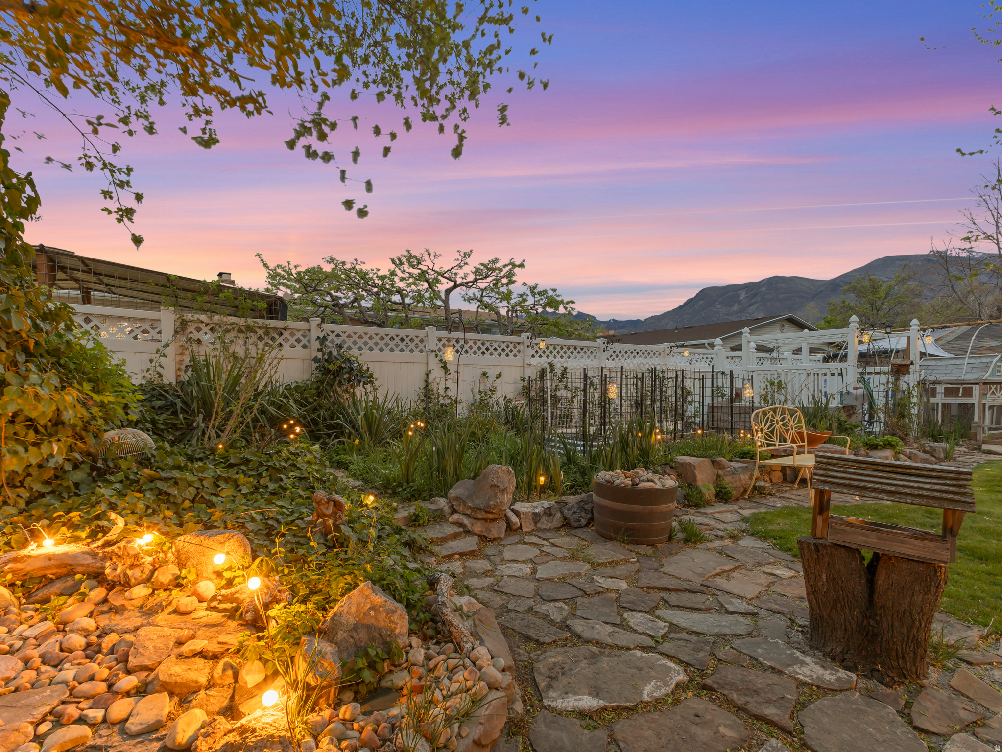 PEBBLE CREEK ESTATES - Residential