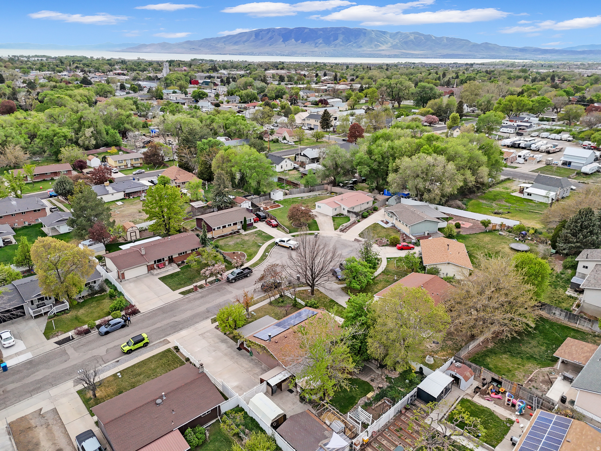 PEBBLE CREEK ESTATES - Residential
