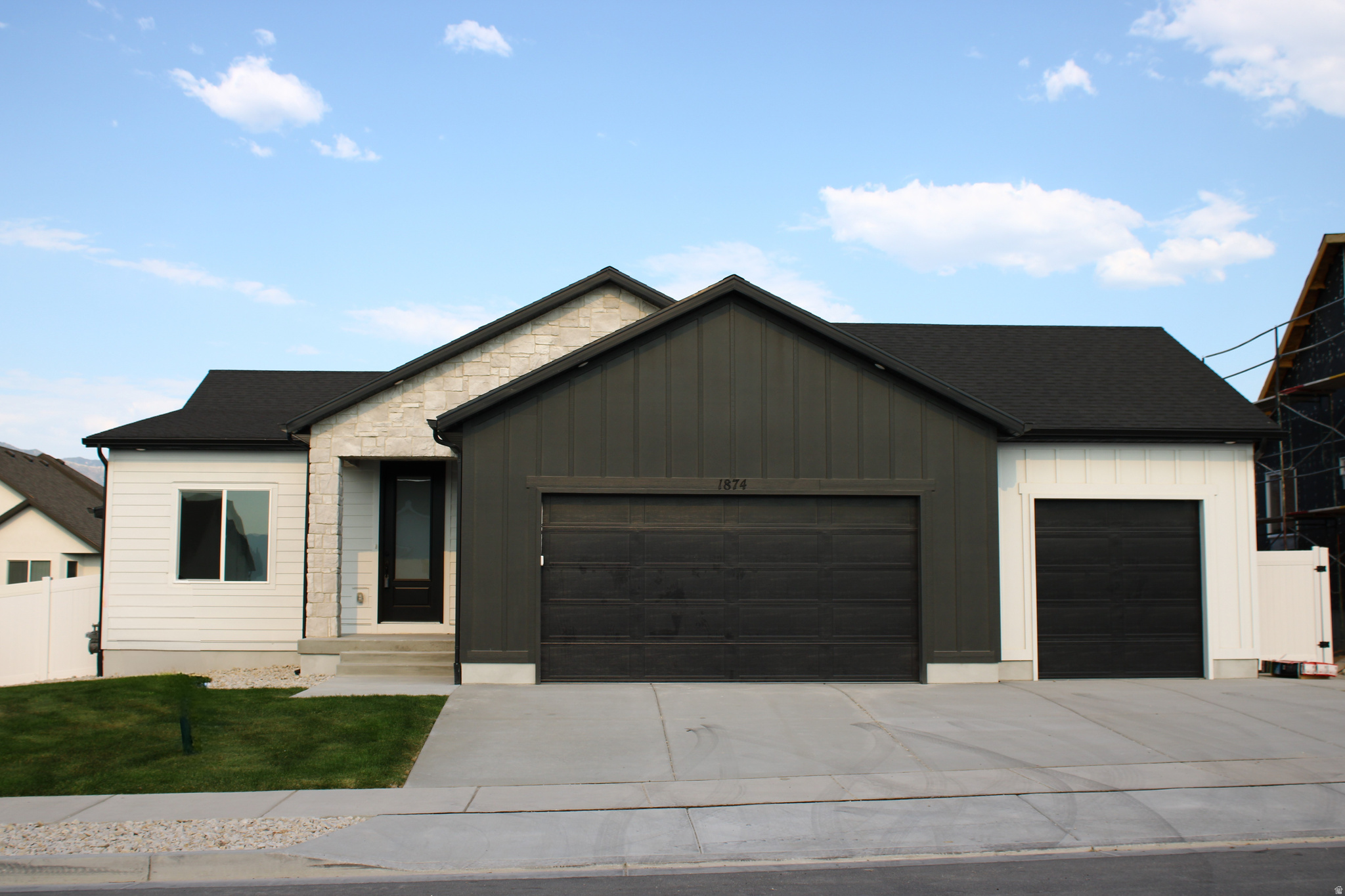 Photo 1 of 13 — 1874 MANTLE WAY 419, Grantsville, UT 84074