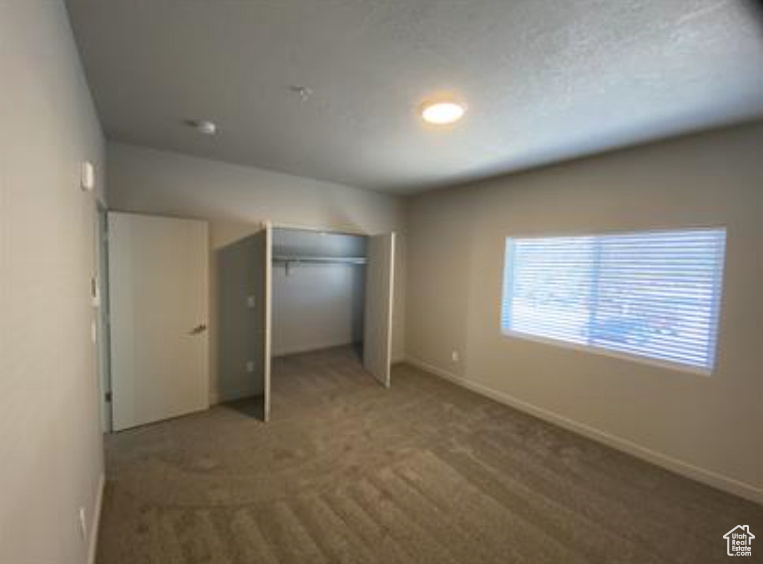 FOXRIDGE - Commercial Sale