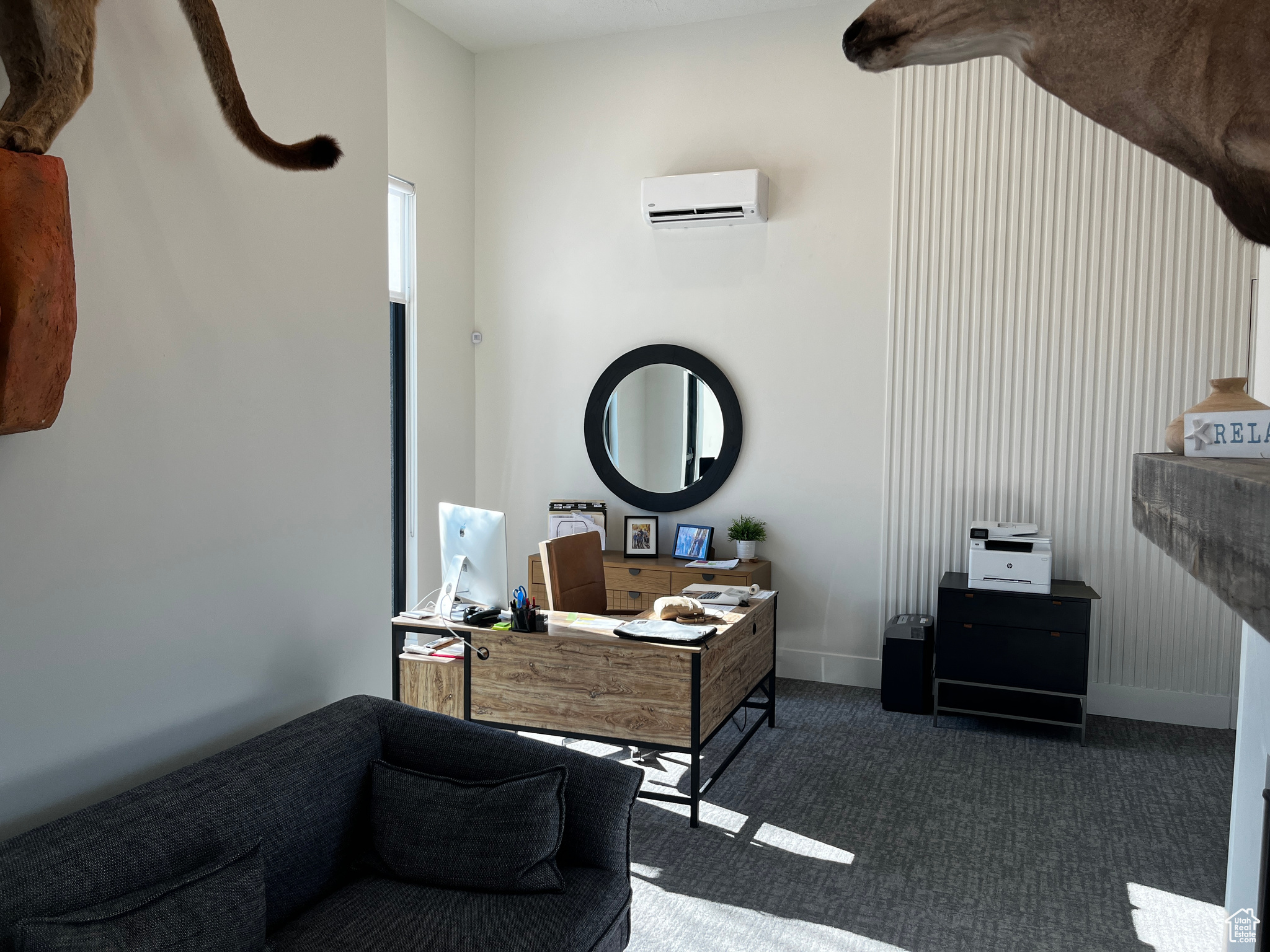 FOXRIDGE - Commercial Sale