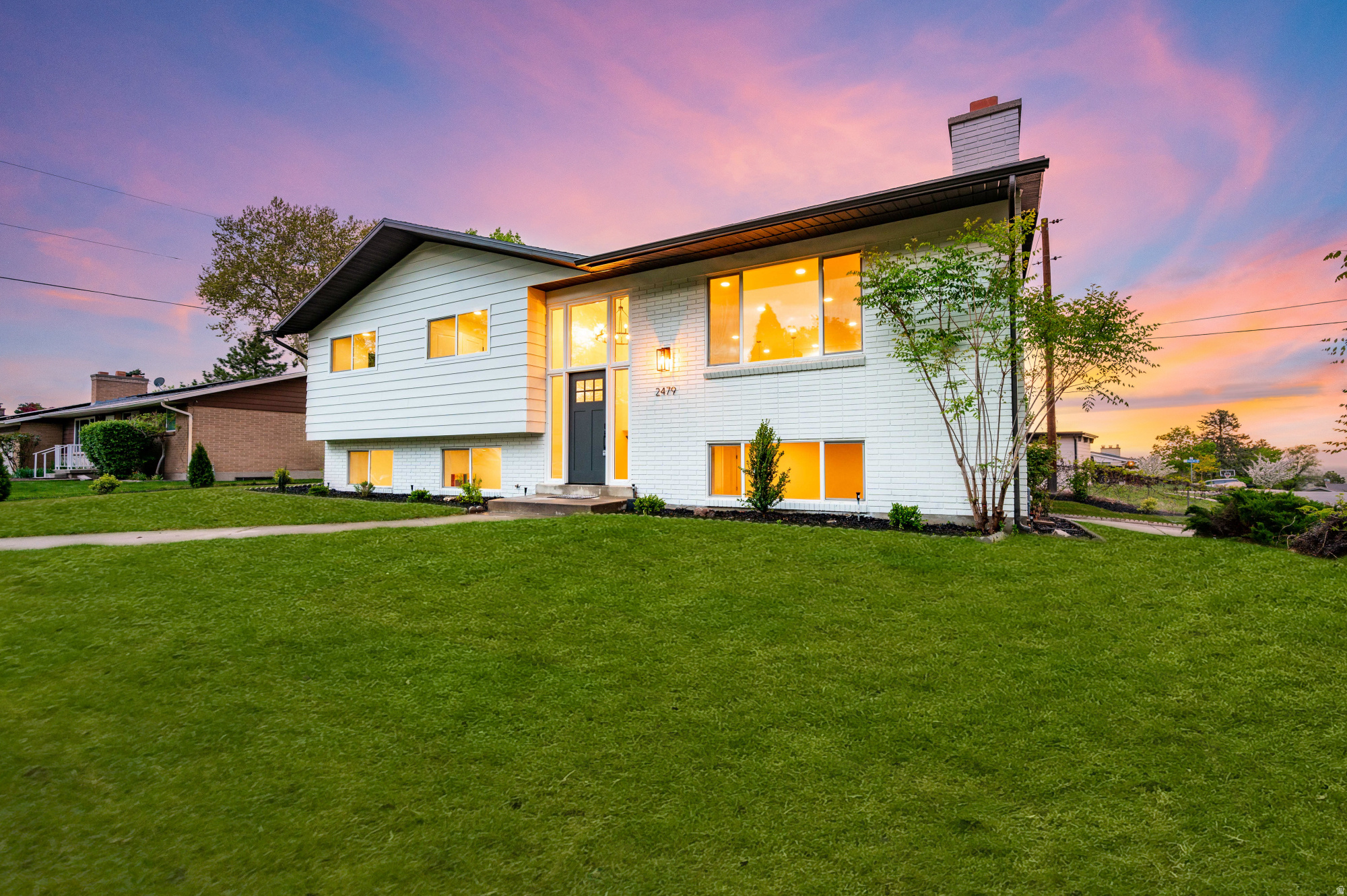 RIVIERA HEIGHTS NO 4 - Residential