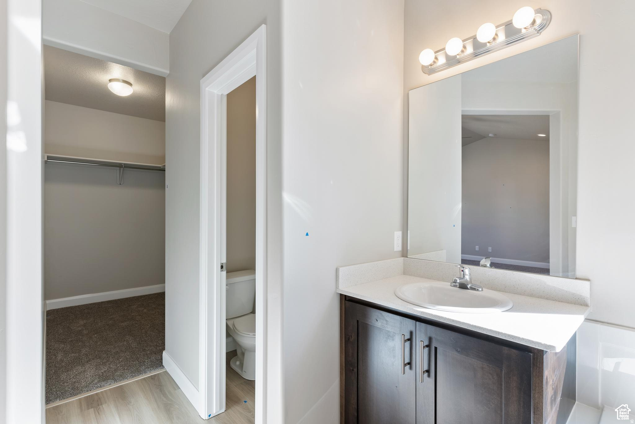 OAKRIDGE COVE - Residential