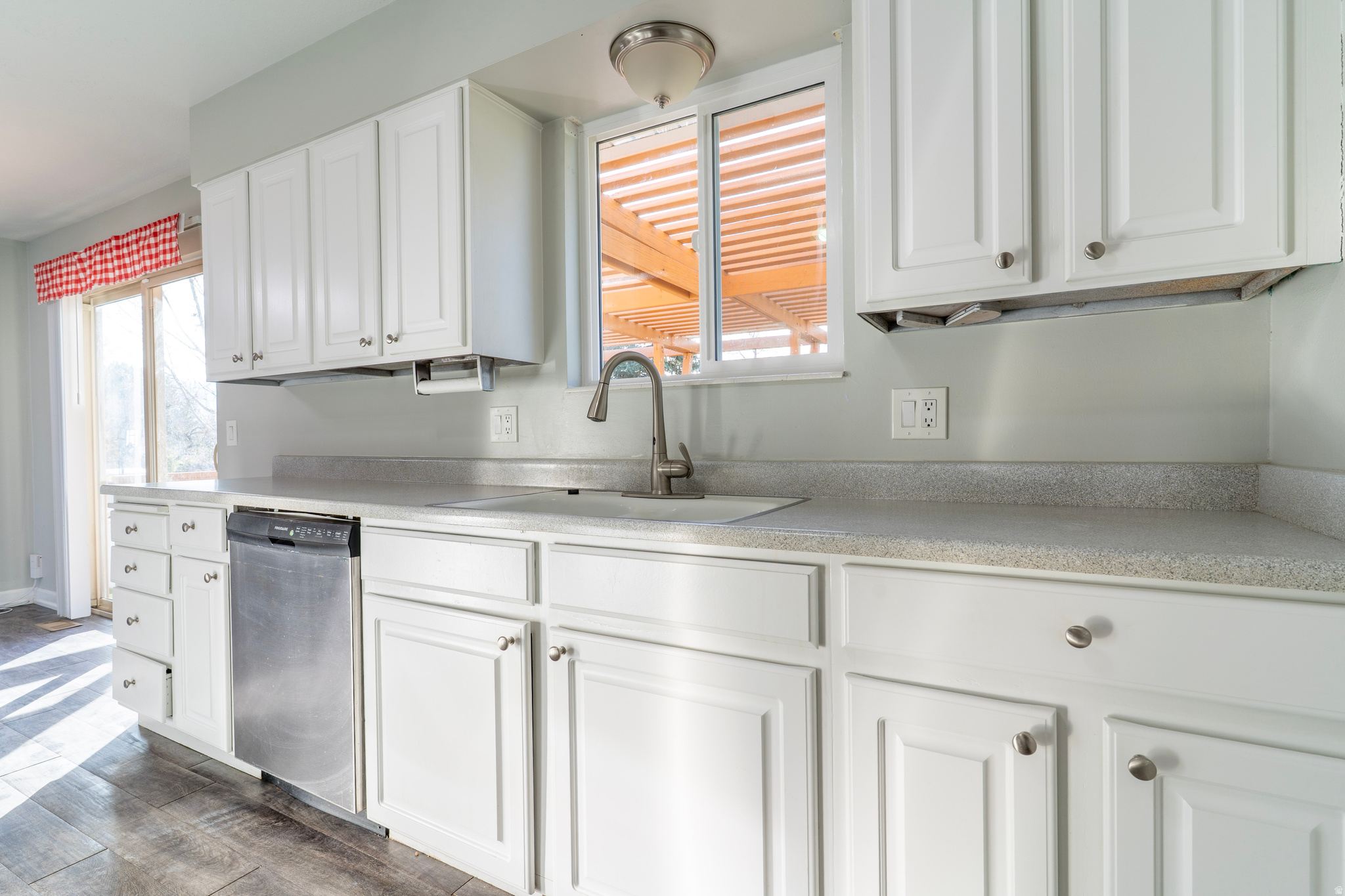 VALAIRE SUB - Residential