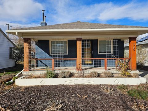 Photo of 325 E BRYAN AVE, Salt Lake City, UT 84115 (MLS # 2138556)
