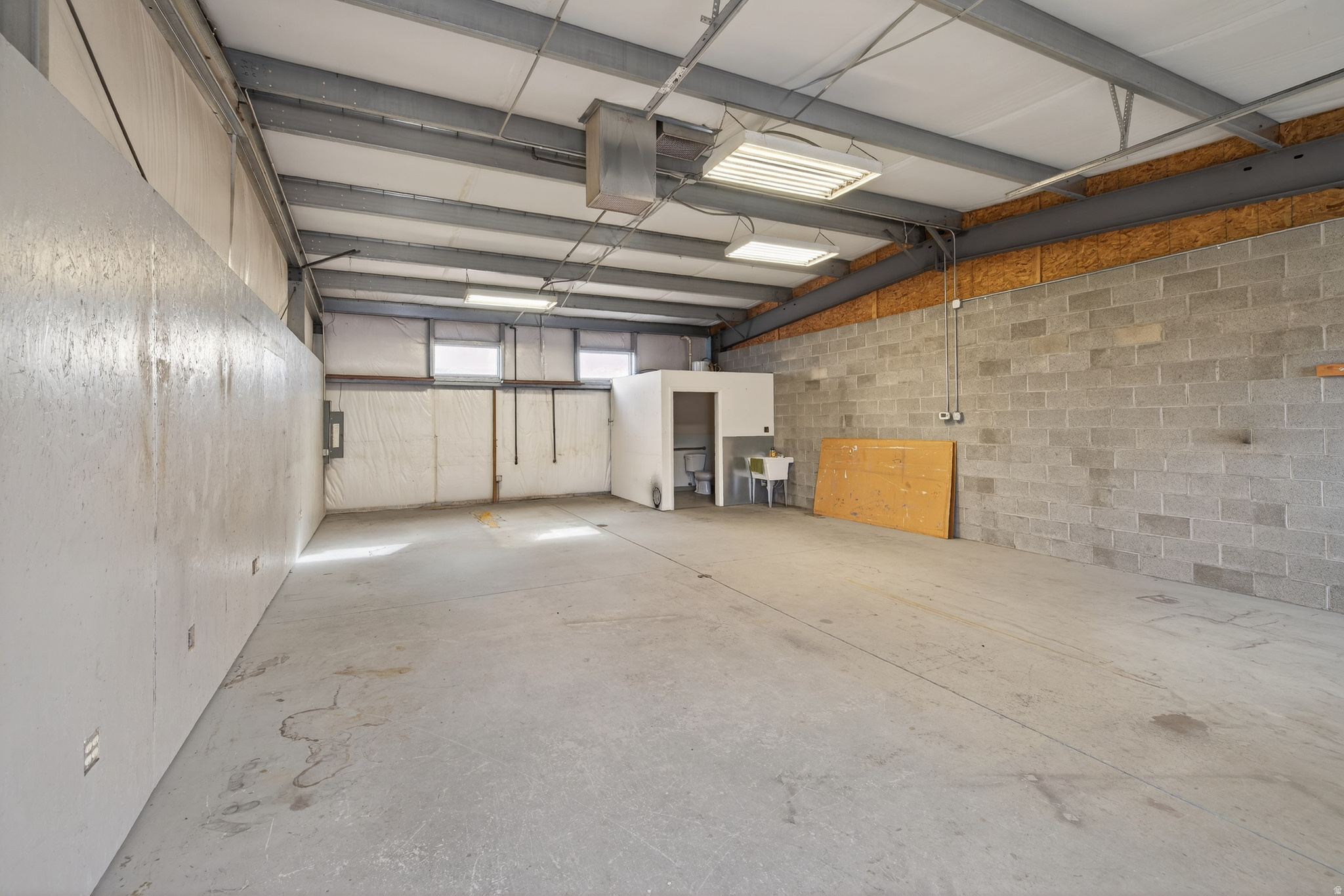 MCKNIGHT PROPERTIES INDUSTRIAL SUBDIVISION - Commercial Sale