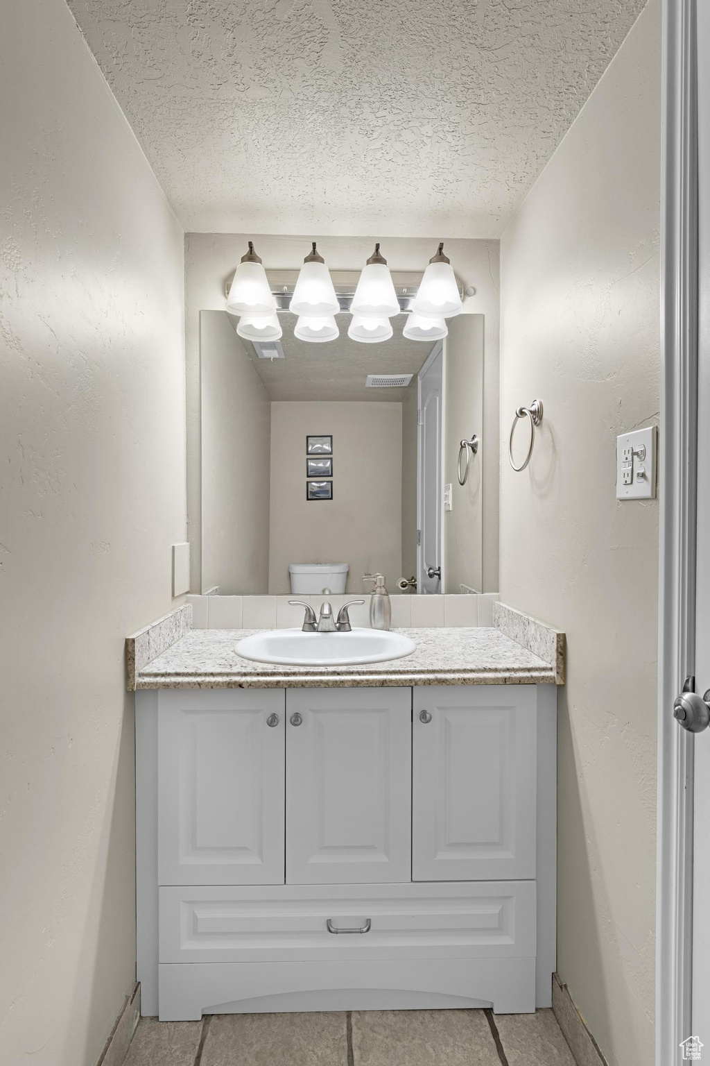 WILLOW TREE - Residential