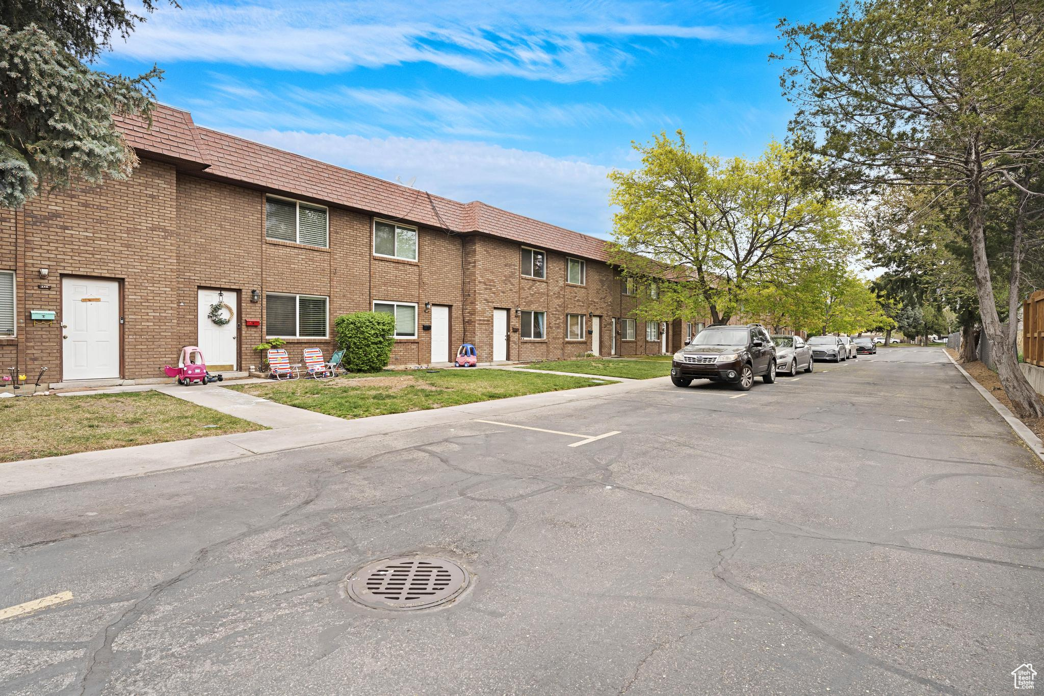 WILLOW TREE - Residential