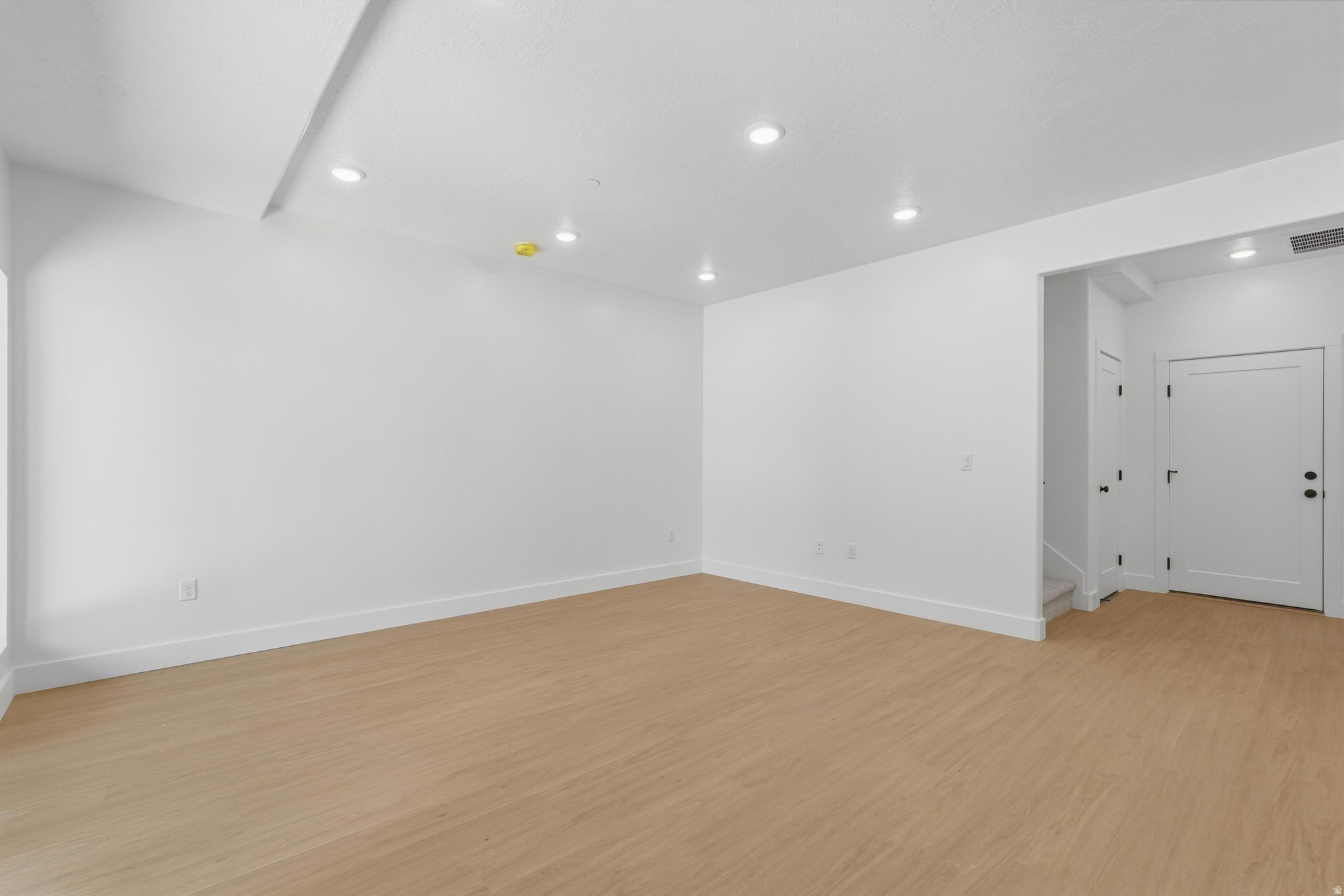 PEAKS TOWNHOMES - Residential