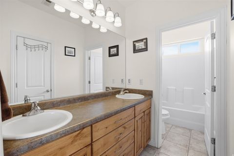 Tiny photo for 5462 E 2575 N, Eden, UT 84310 (MLS # 2150077)