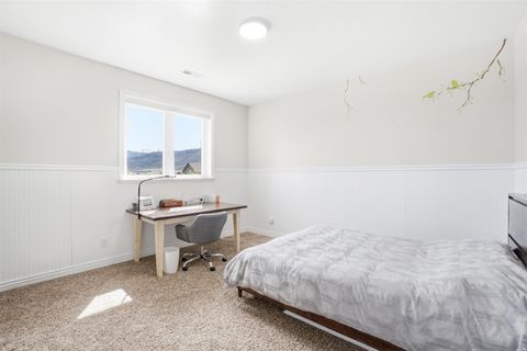 Tiny photo for 5462 E 2575 N, Eden, UT 84310 (MLS # 2150077)
